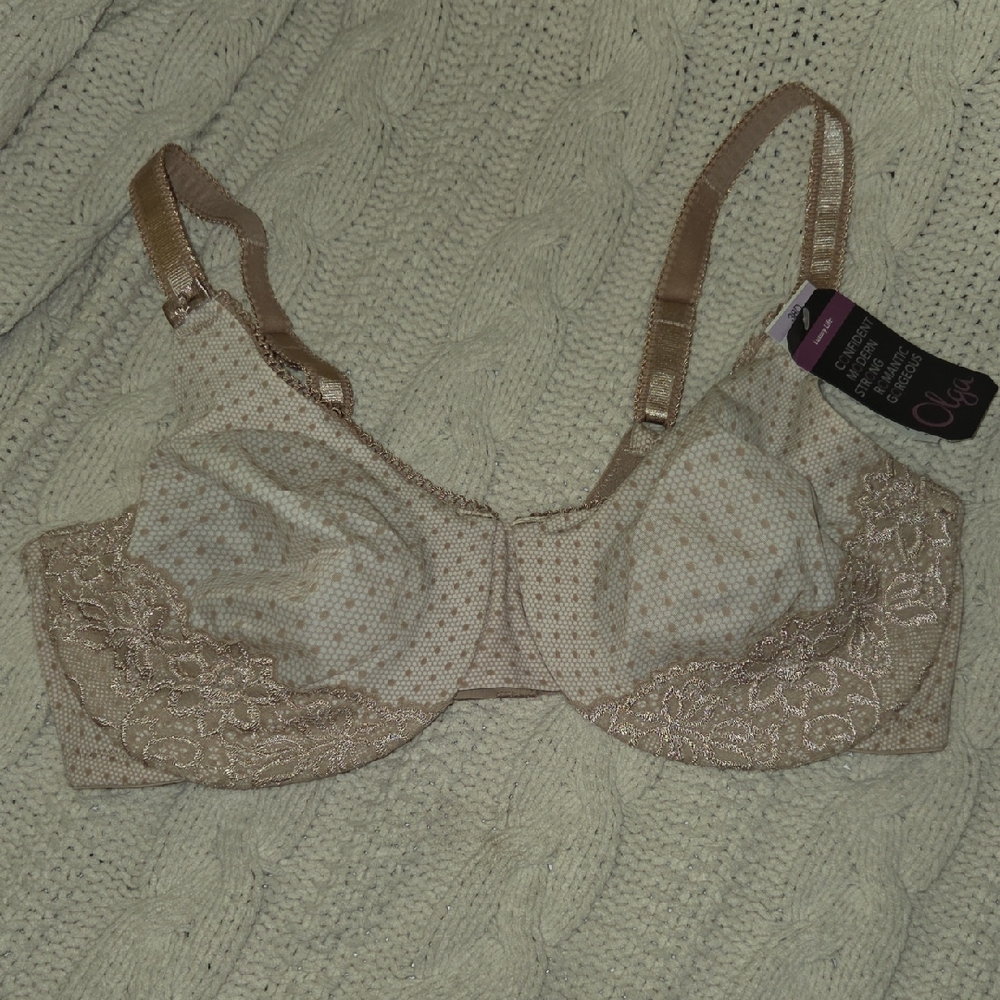 Olga Women's Lace Accent Bra - Cream and Tan